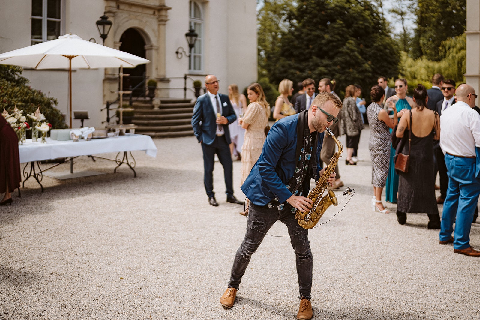 Saxophonist Sektempfang